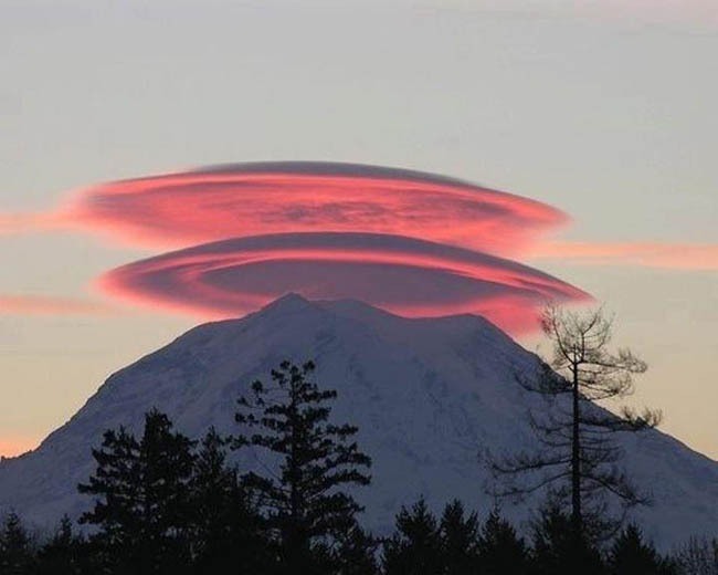 Photo-by-Dahlia-Rudolph-at-Mt.-Rainer-October-5-2011